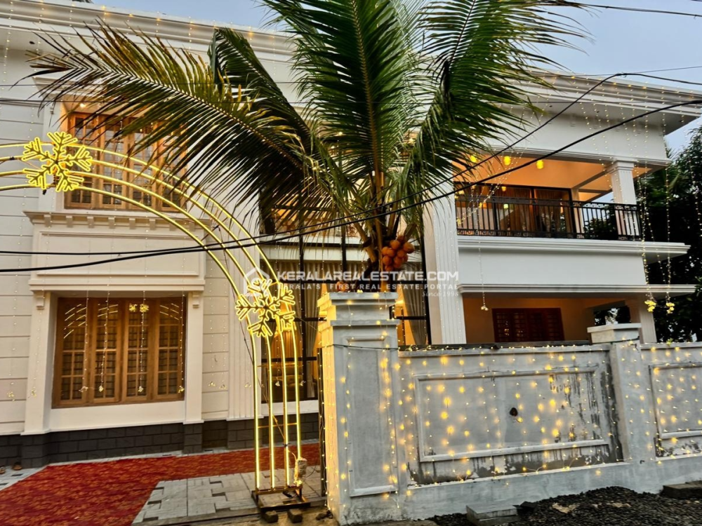 4 BHK New Independent House for Sale in Chalakudy, Thrissur 