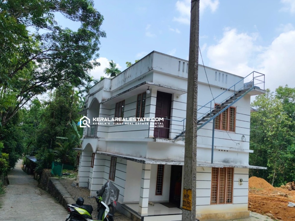 3 BHK HOUSE FOR SALE IN PUTHENCRUZ, ERNAKULAM