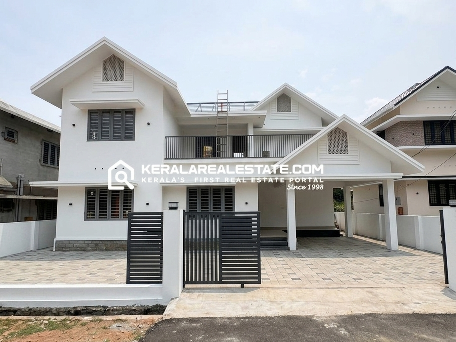 4 BHK HOUSE FOR SALE AT KAIPUZHA, KOTTAYAM