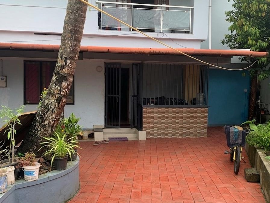 4 BHK HOUSE FOR SALE IN PERUMPADAPPU, ERNAKULAM
