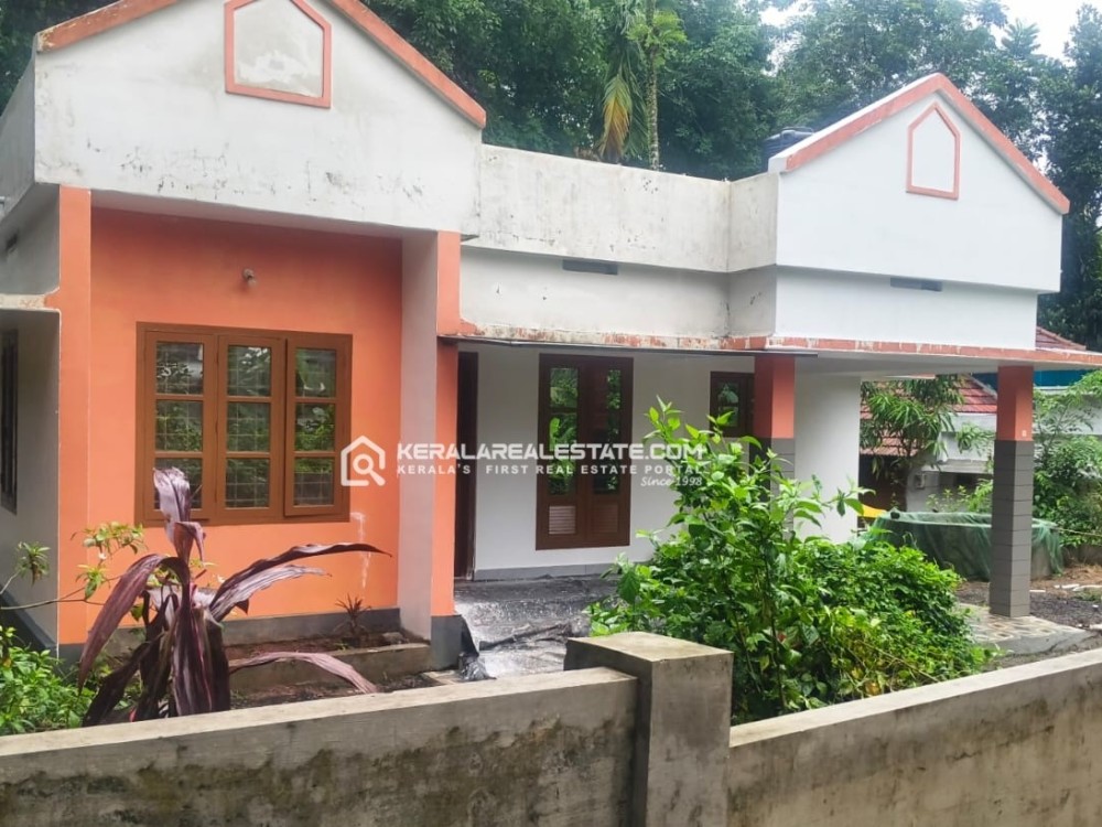 3 BHK HOUSE FOR RENT IN PATTIMATTOM, ERNAKULAM