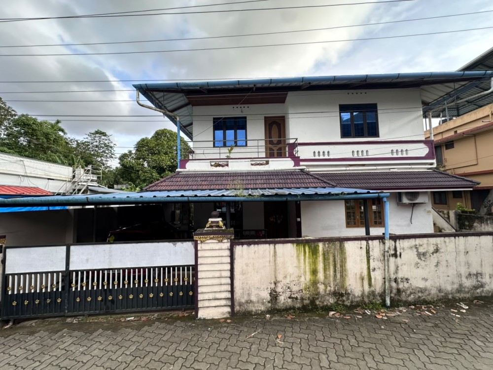 House for Sale in Varappuzha, Ernakulam 