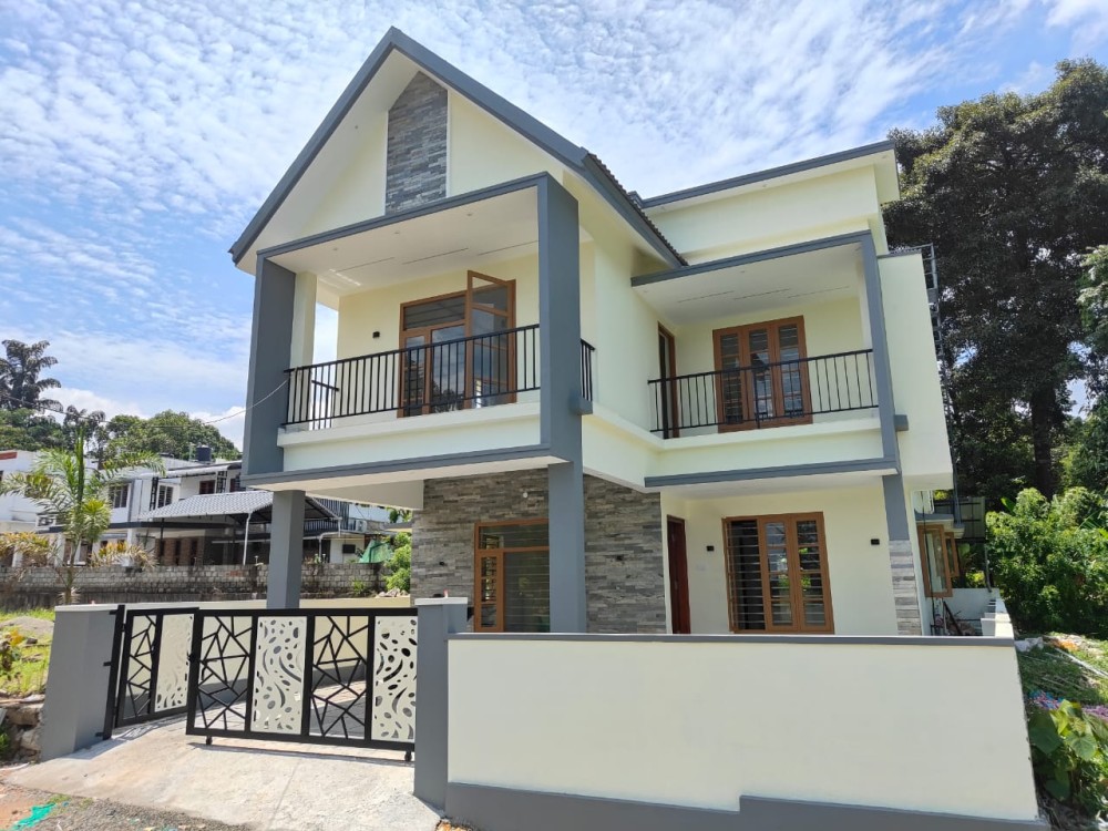 3 BHK House for Sale in Manakkakadavu, Kakkanad, Ernakulam