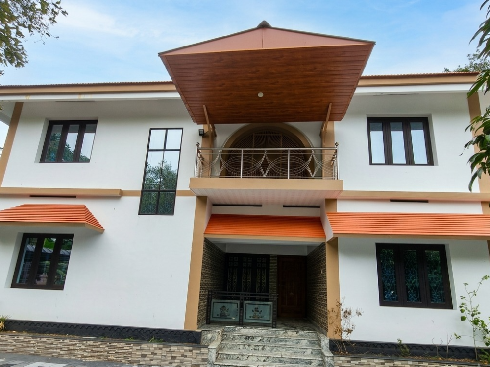 5 BHK House for Sale in Kallumthazham, Kollam 