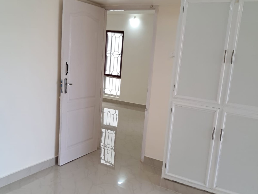 3 BHK WELL-MAINTAINED FLAT FOR SALE IN KALOOR, ERNAKULAM