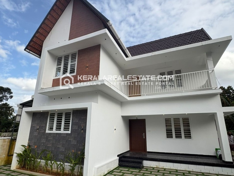 4 BHK New House for Sale in Puthupally, Kottayam 