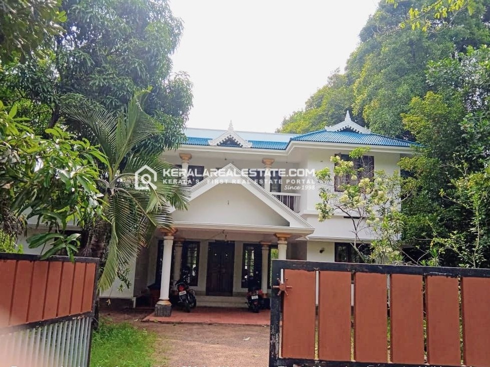 3 BHK House for Sale in Chengamanad, Ernakulam 