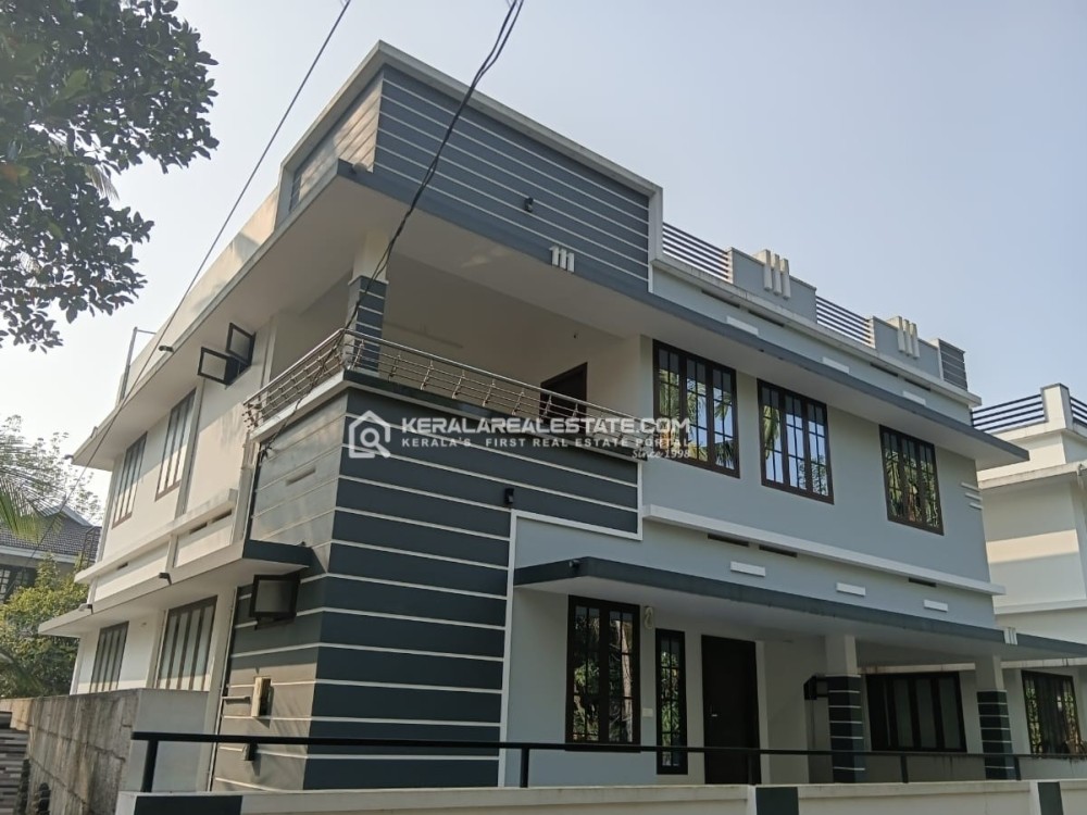 NEW 5 BHK HOUSE FOR SALE IN ERUVELY, CHOTTANIKKARA, ERNAKULAM