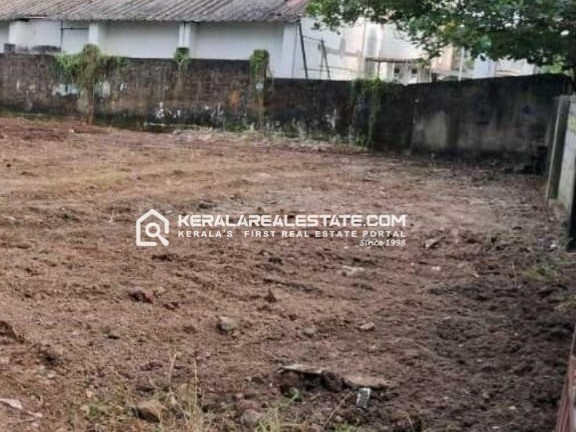  PRIME LAND FOR SALE IN CHALIKKAVATTOM, ERNAKULAM
