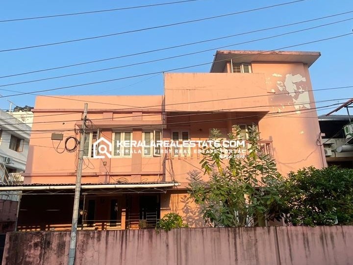 RENTAL HOUSE FOR SALE IN KADAVANTHRA, ERNAKULAM
